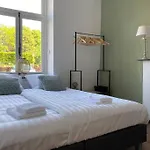 Authentic - 6p-apartment