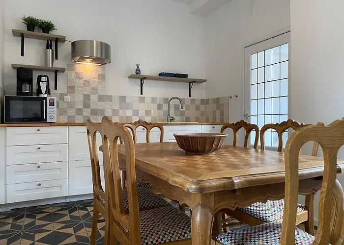 Authentic - 6p-apartment