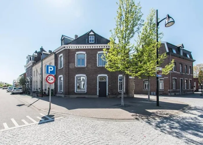 Authentic - 6p-apartment إيجسدين