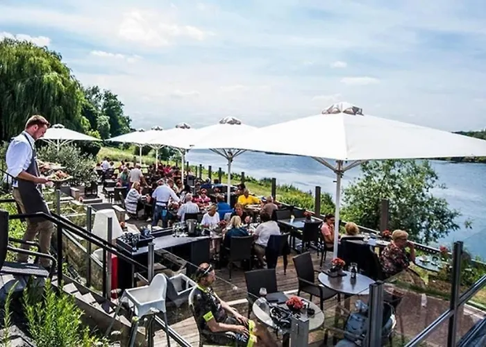 Authentic - 6p-apartment شقة إيجسدين