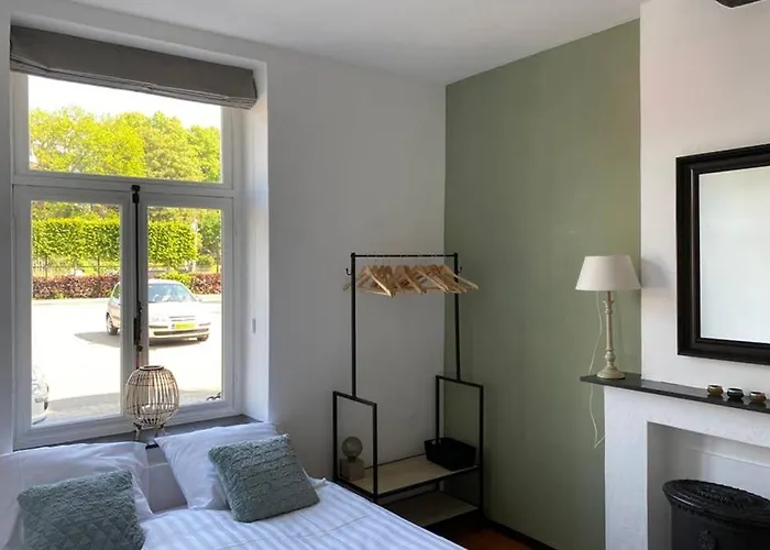 Authentic - 6p-apartment