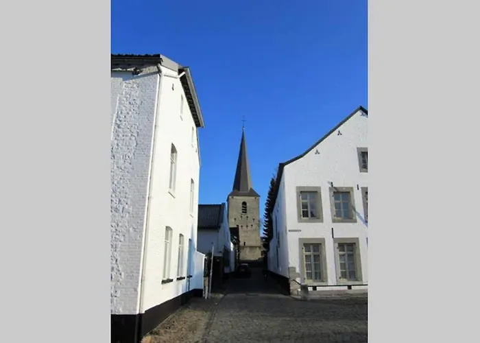 Authentic - 6p-apartment إيجسدين